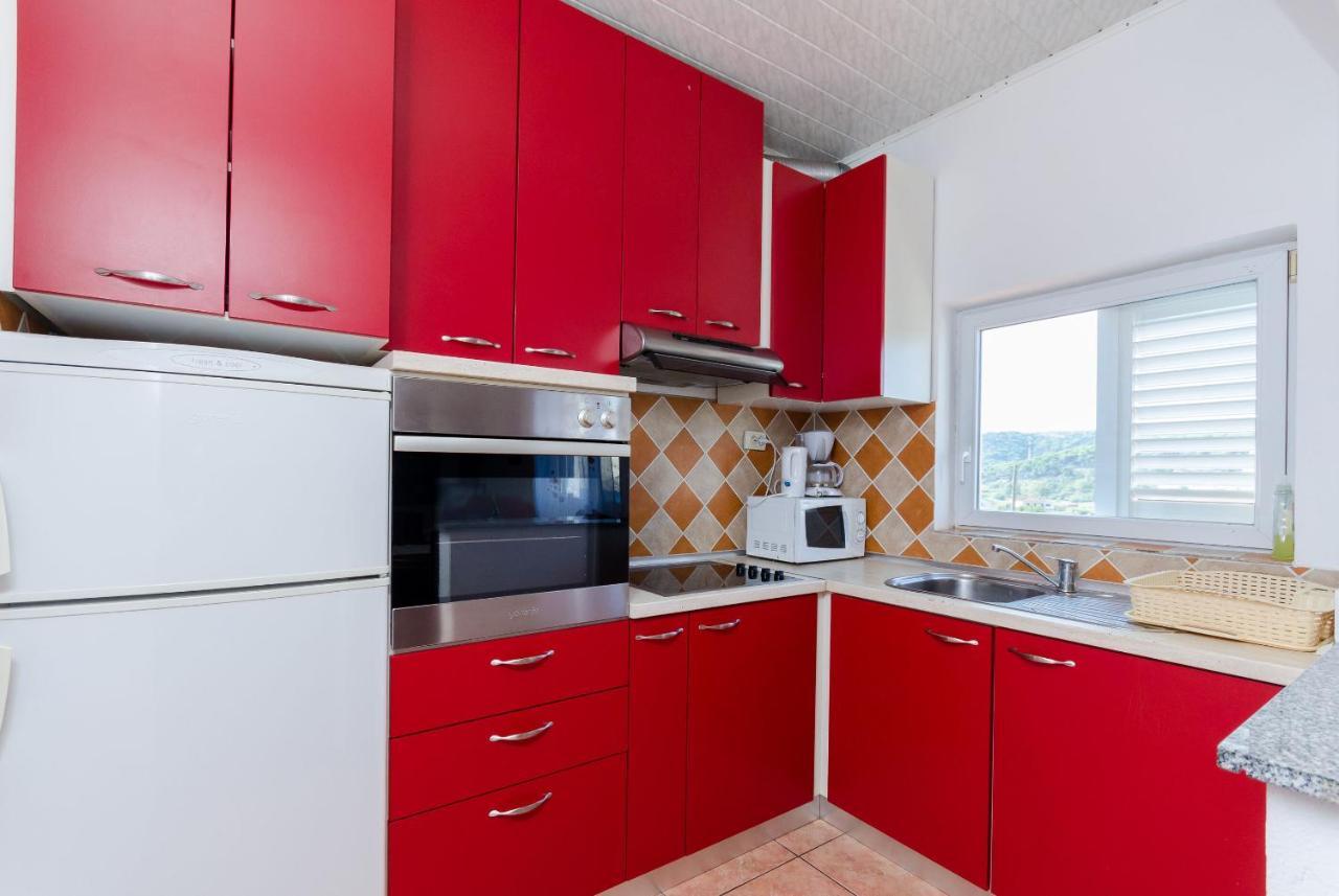 Apartments Albina Лопар Экстерьер фото