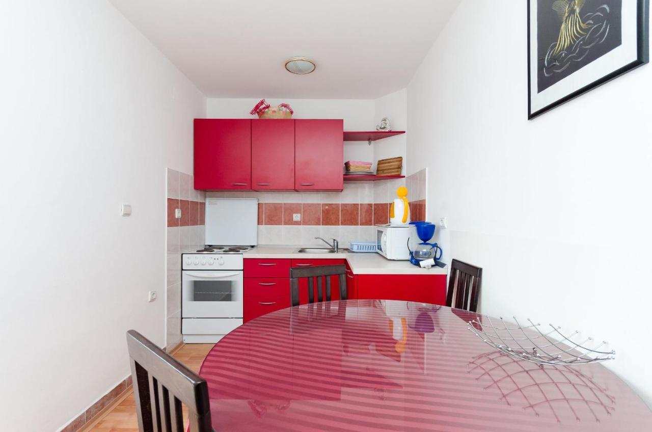 Apartments Albina Лопар Экстерьер фото